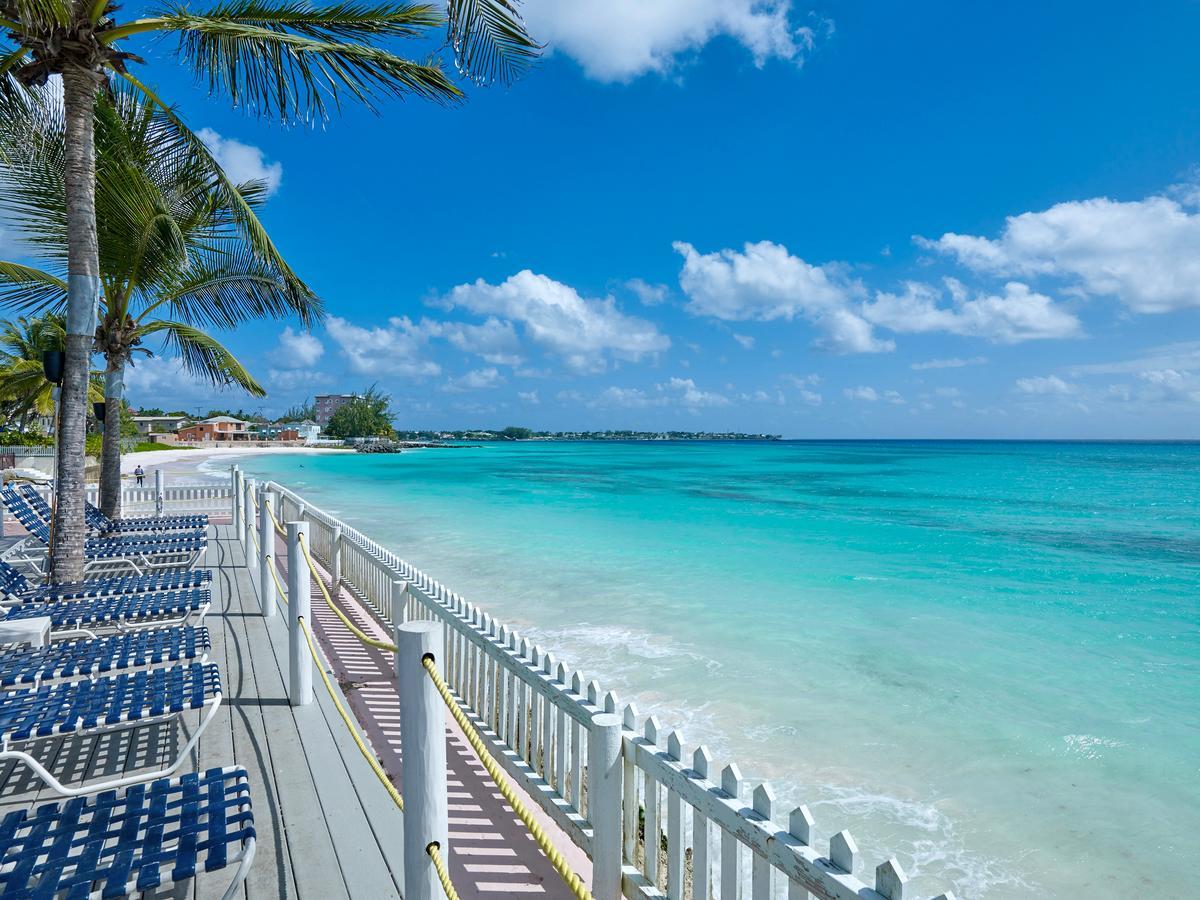 Butterfly Beach Hotel Крайст-Черч Екстер'єр фото